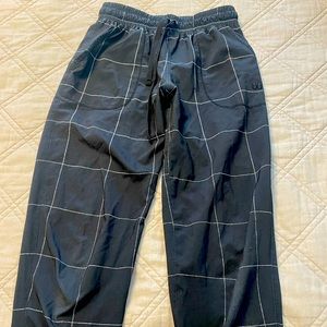 Girls Albion black windowpane jetsetter pants